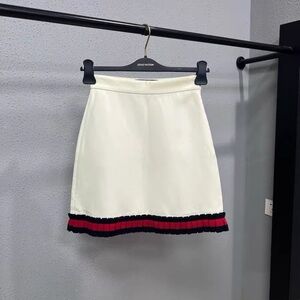 🚩steal authentic Gucci White Mini Skirt with Red and Black Trim